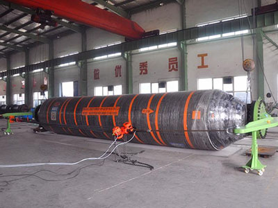 高回彈自浮式排泥膠管